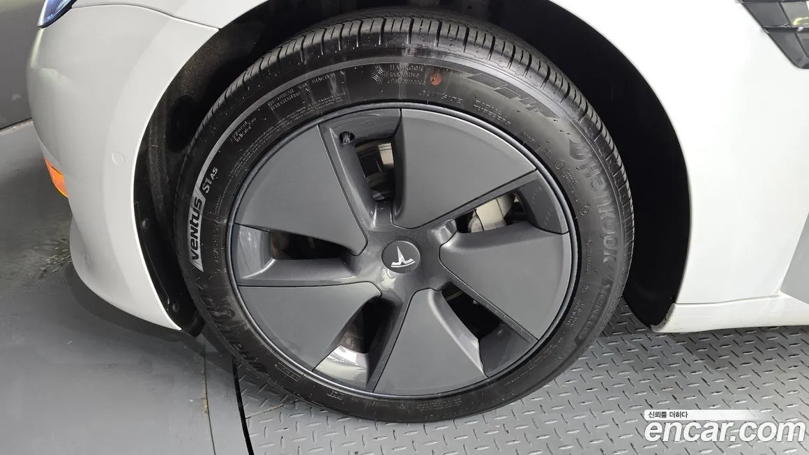 Tesla Model 3 2021 из KR, фото 9