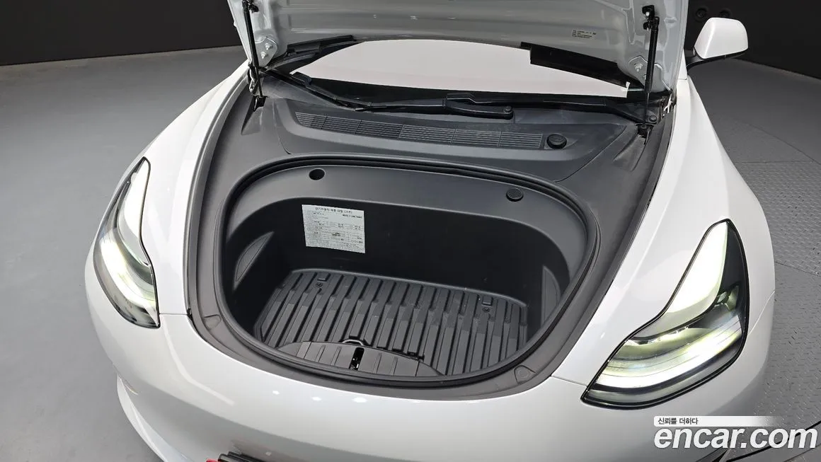 Tesla Model 3 2021 из KR, фото 7