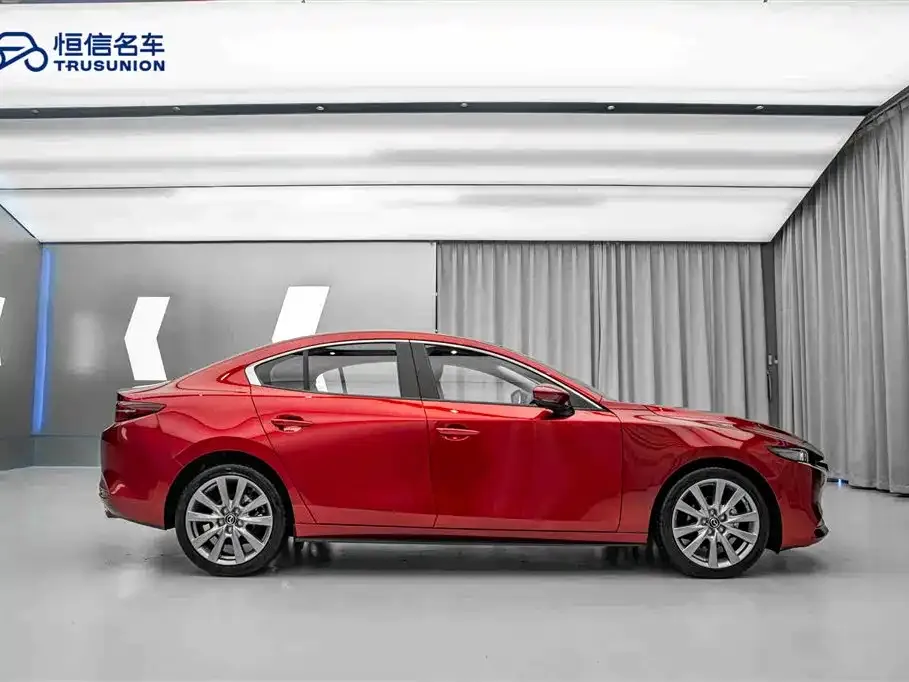 Mazda 3 Axela 2024 из CN, фото 4