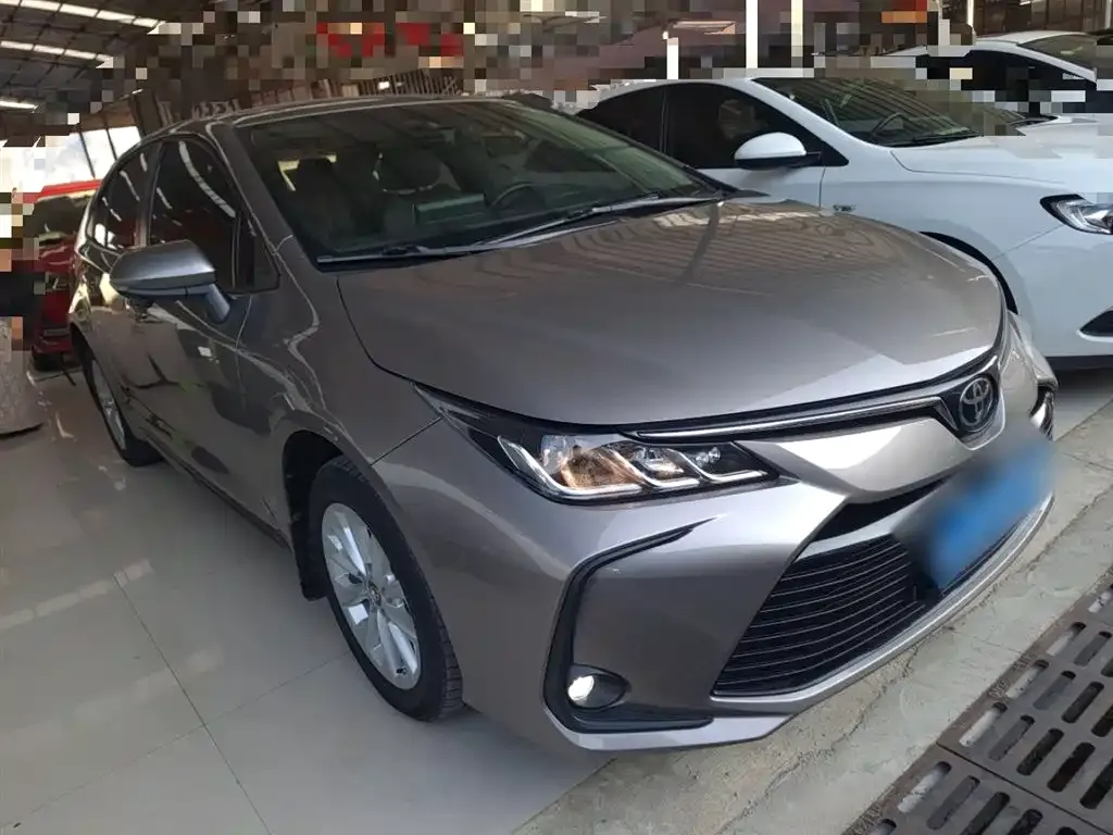 Toyota Corolla 2023 из CN, фото 9