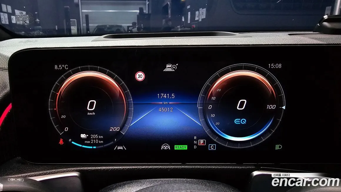 Mercedes-Benz EQB 2023 из KR, фото 7