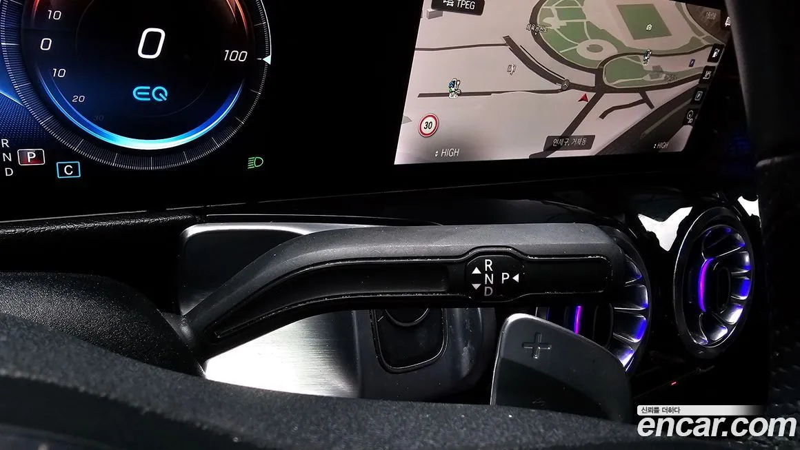 Mercedes-Benz EQB 2023 из KR, фото 6