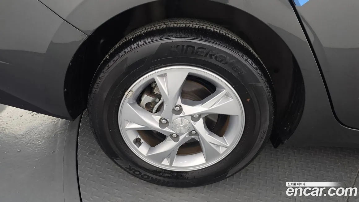 Hyundai AVANTE — фото 6