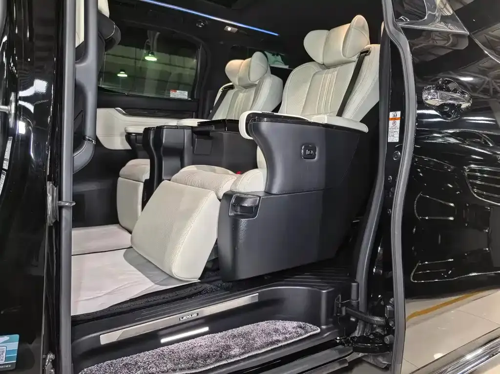 Lexus LM 2021 из CN, фото 7