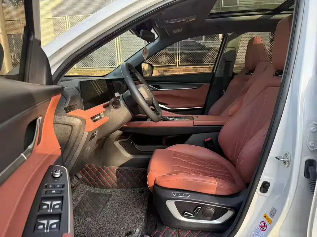 Changan CS75PLUS — фото 6