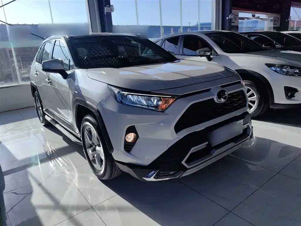 Toyota RAV4 2021 из CN, фото 7