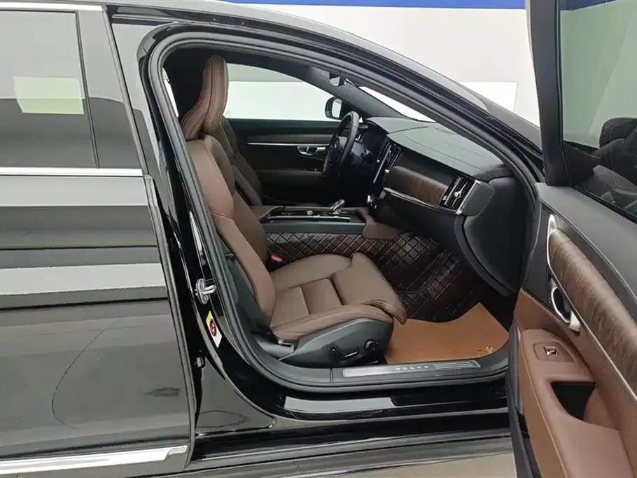 Volvo S90 — фото 2