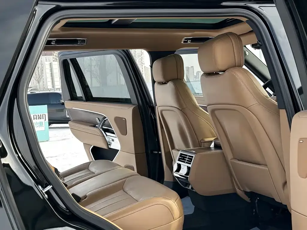 Land Rover Range Rover 2025 из CN, фото 7