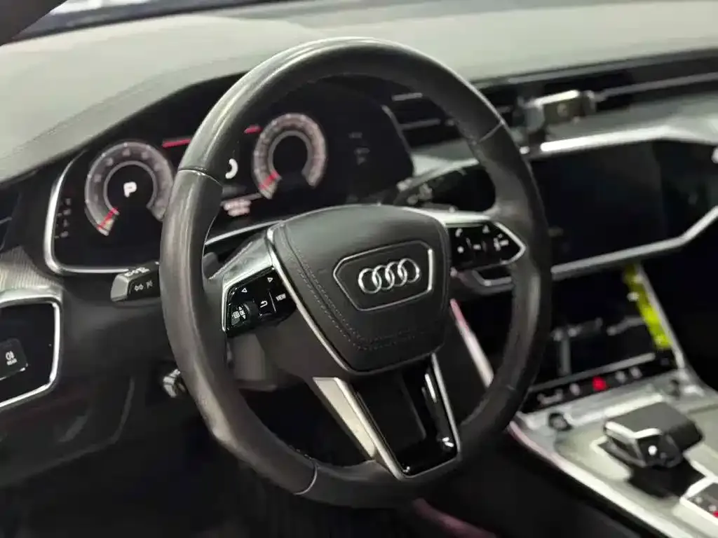 Audi A6L — фото 3