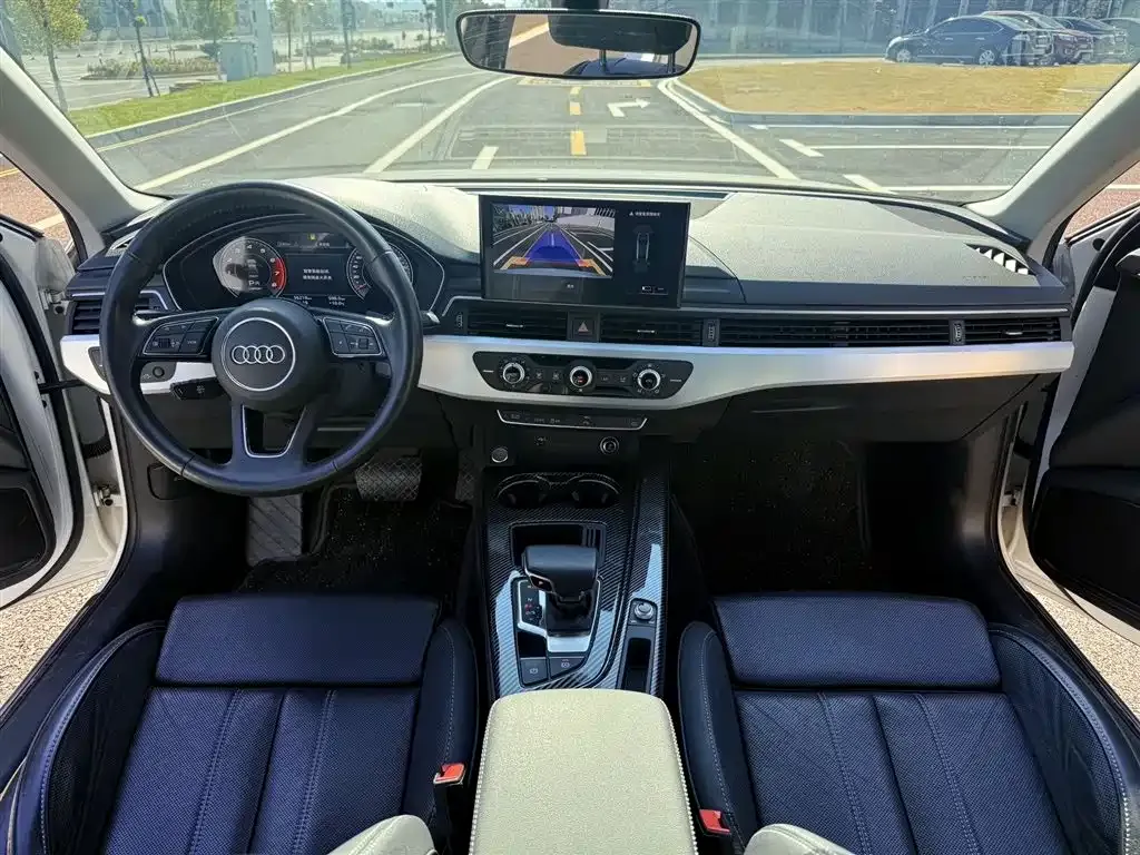 Audi A4L 2021 из CN, фото 9