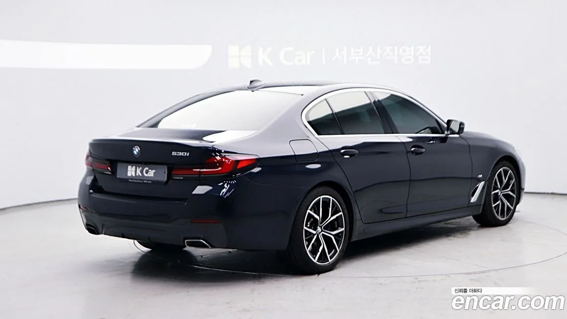 BMW 5-Series 2021 из KR, фото 3