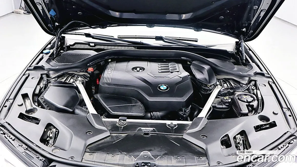 BMW 5-Series 2021 из KR, фото 9
