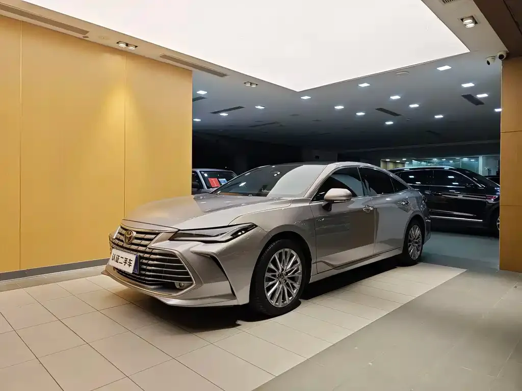 Toyota Avalon 2024 из CN, фото 1