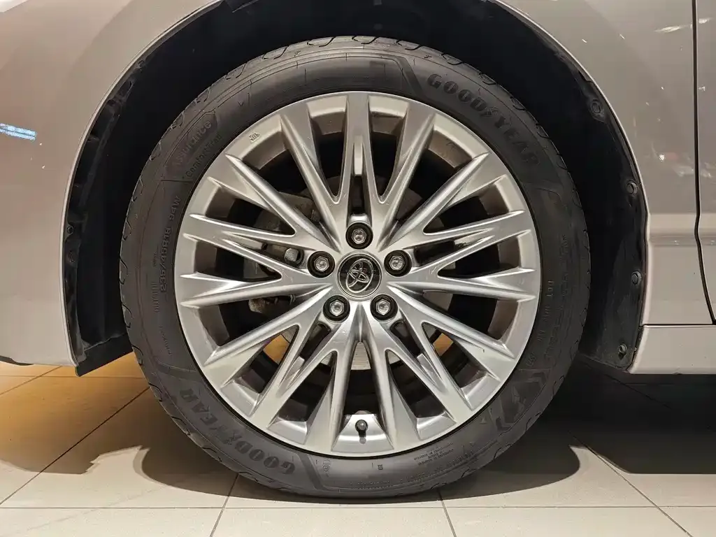Toyota Avalon 2024 из CN, фото 3