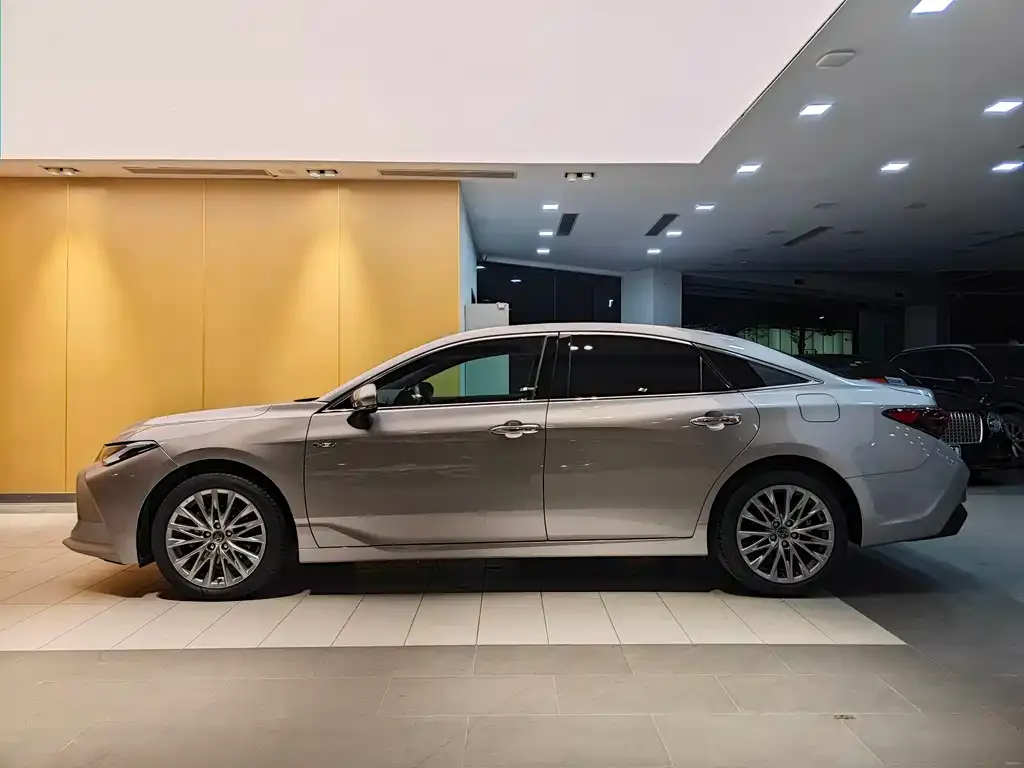 Toyota Avalon 2024 из CN, фото 6