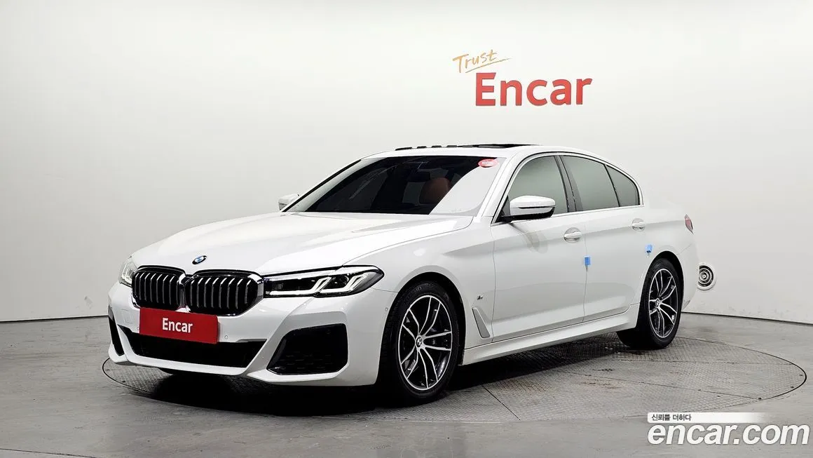 BMW 5-Series 2023 из KR, фото 1