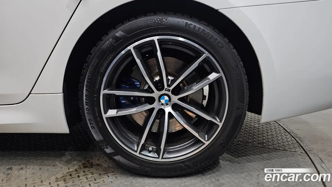 BMW 5-Series 2023 из KR, фото 6