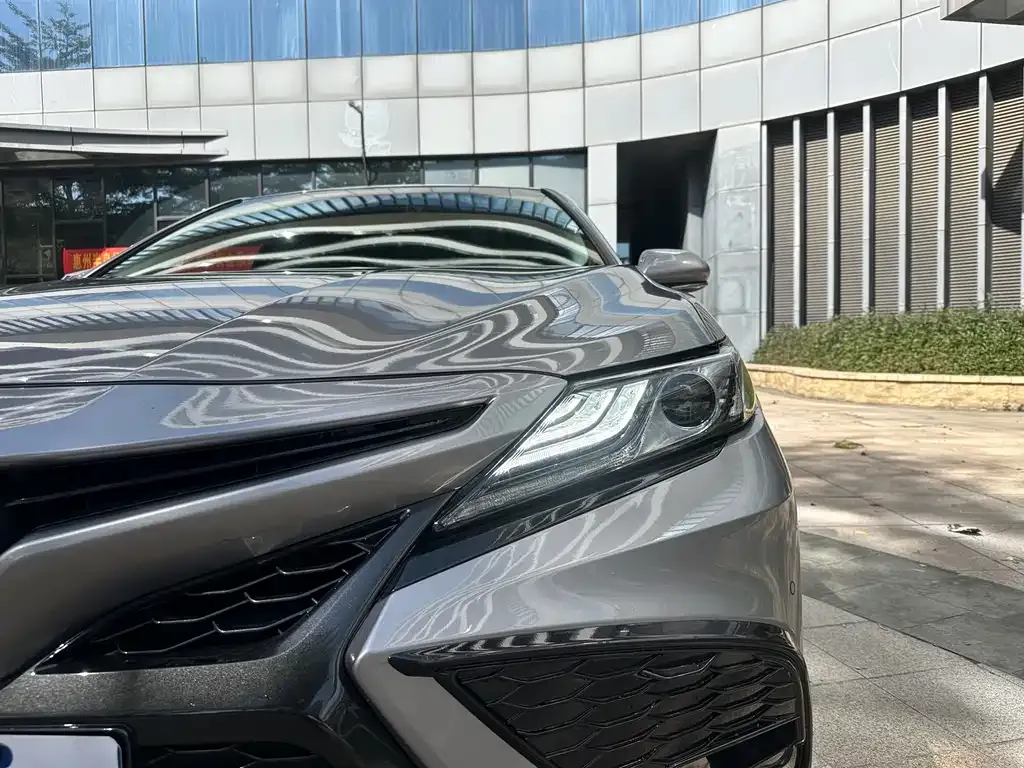 Toyota Camry 2023 из CN, фото 4