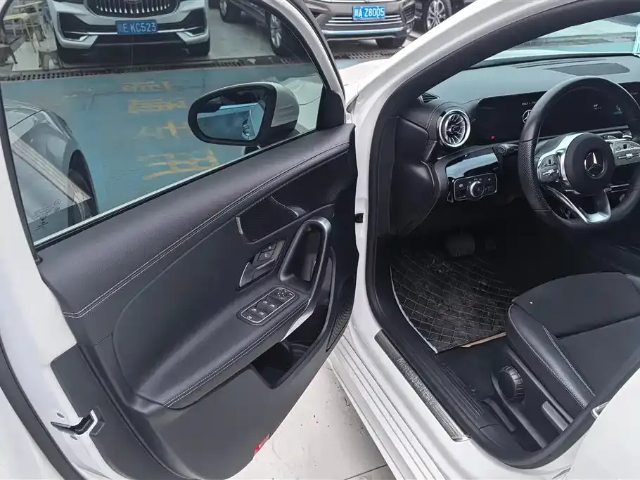 Mercedes-Benz A-Class 2022 из CN, фото 7