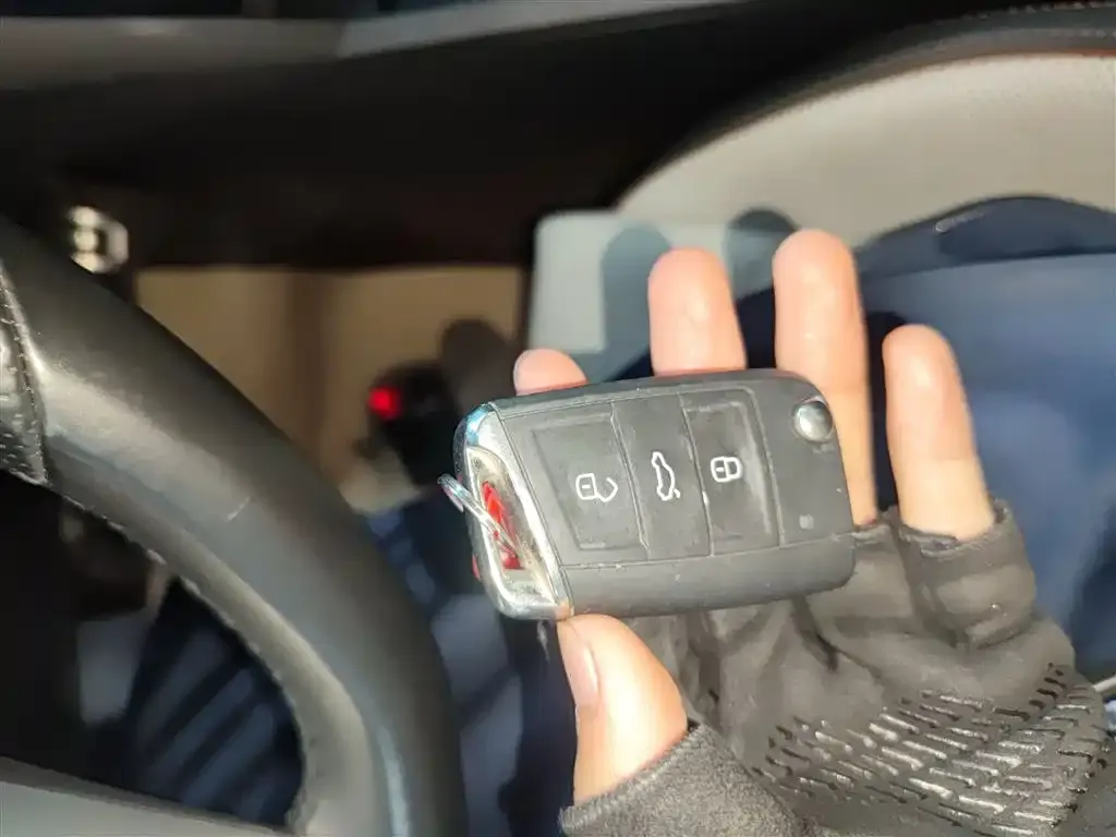 [object Object] Magotan 2025 из CN, фото 9