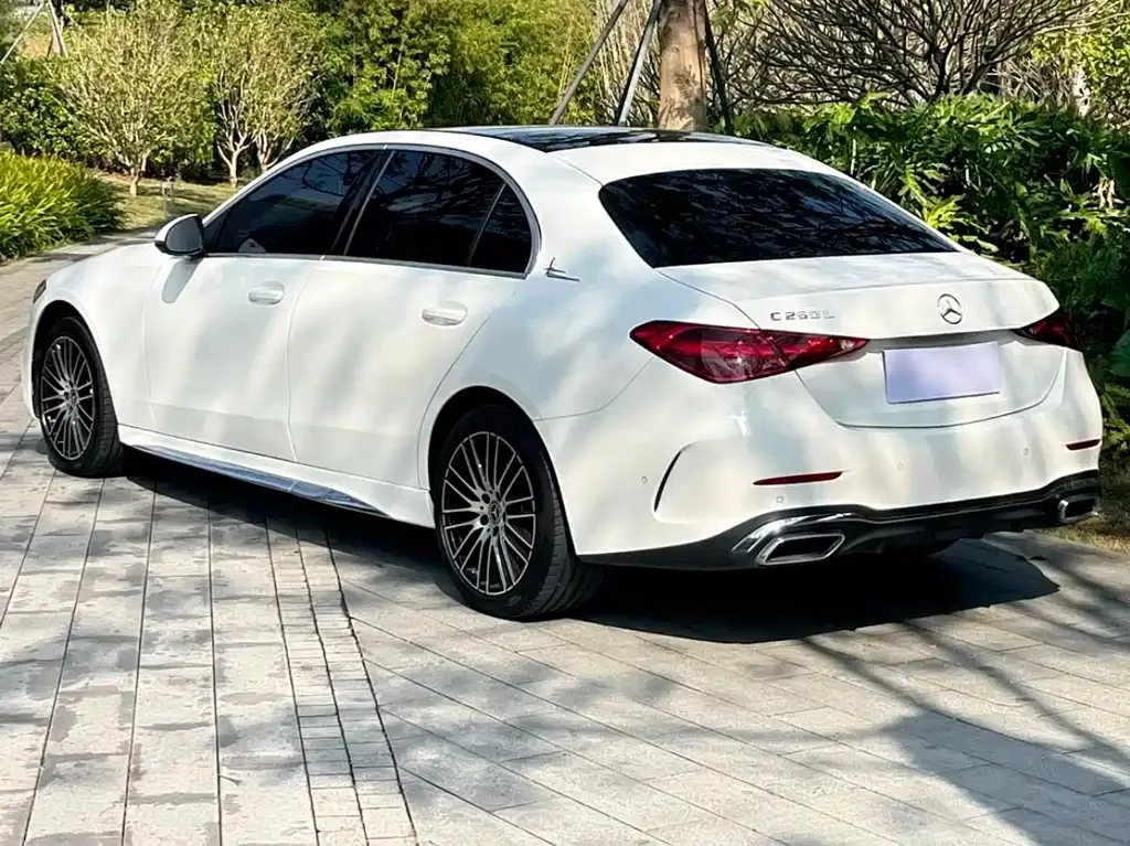 Mercedes-Benz C-Class — фото 10