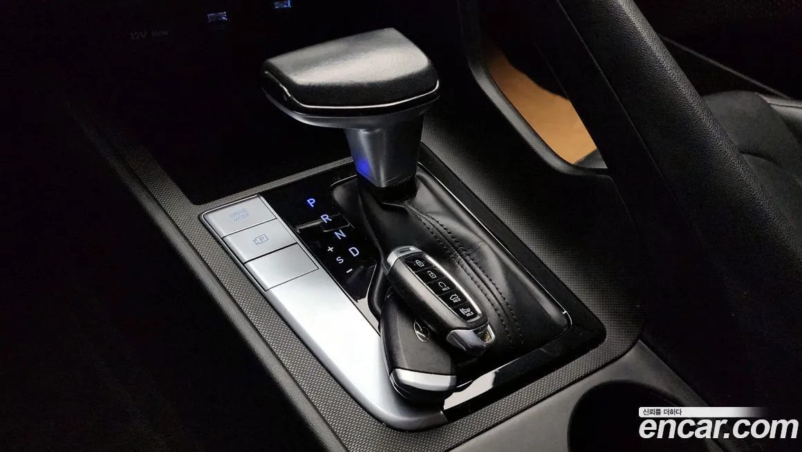 Hyundai AVANTE — фото 6