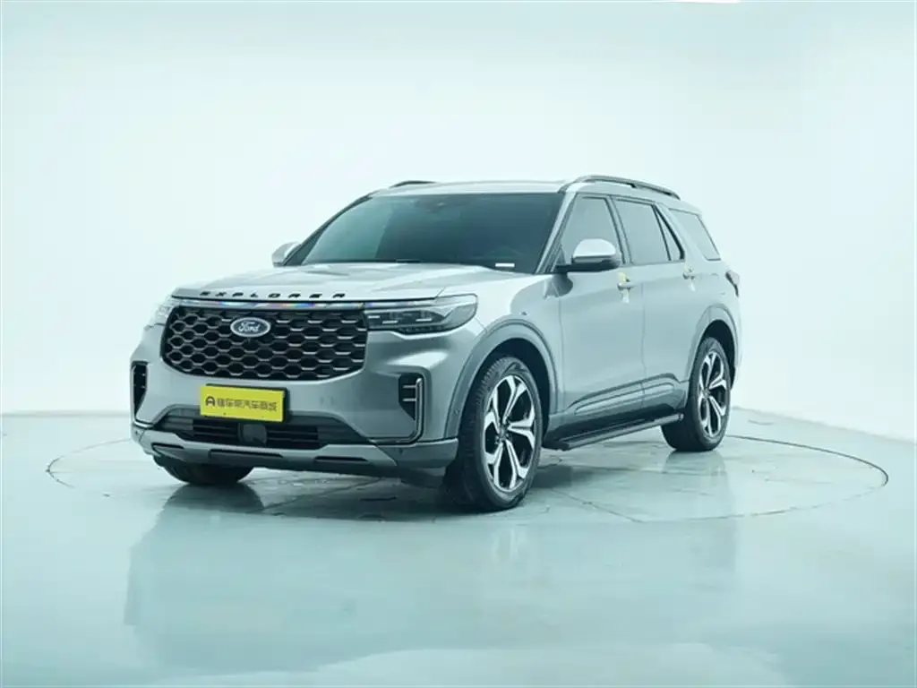 Ford Explorer 2022 из CN, фото 1