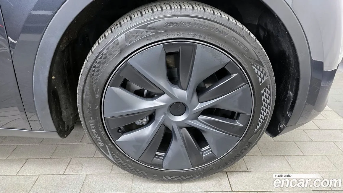 Tesla Model Y 2024 из KR, фото 5