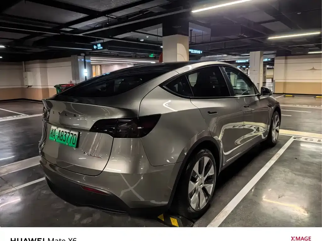 Tesla Model Y 2023 из CN, фото 7