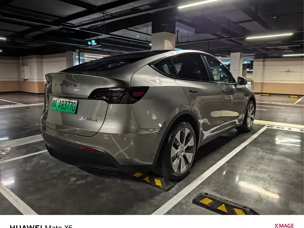 Tesla Model Y 2023 из CN, фото 4
