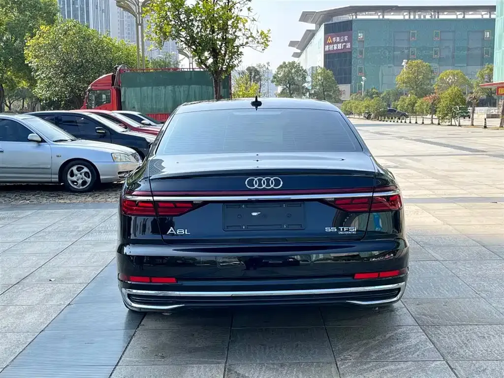 Audi A8 2024 из CN, фото 7
