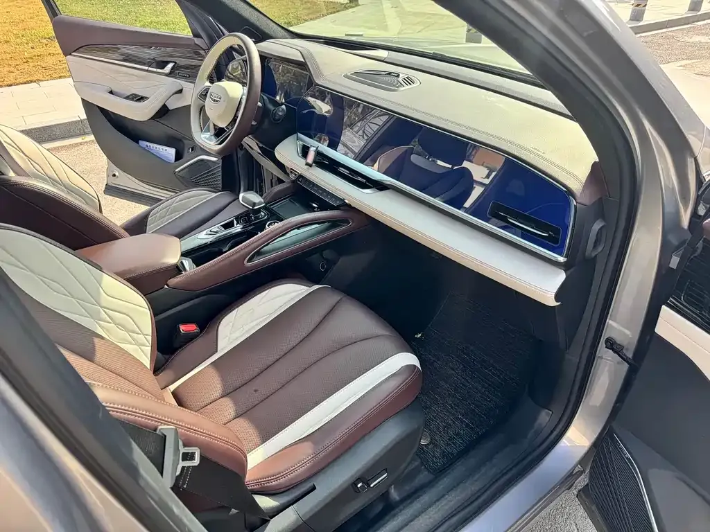 Geely Xingyue L 2021 из CN, фото 4
