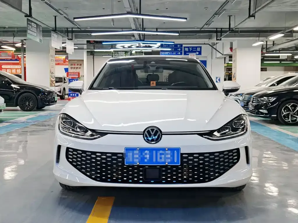 Volkswagen Lamando 2023 из CN, фото 4