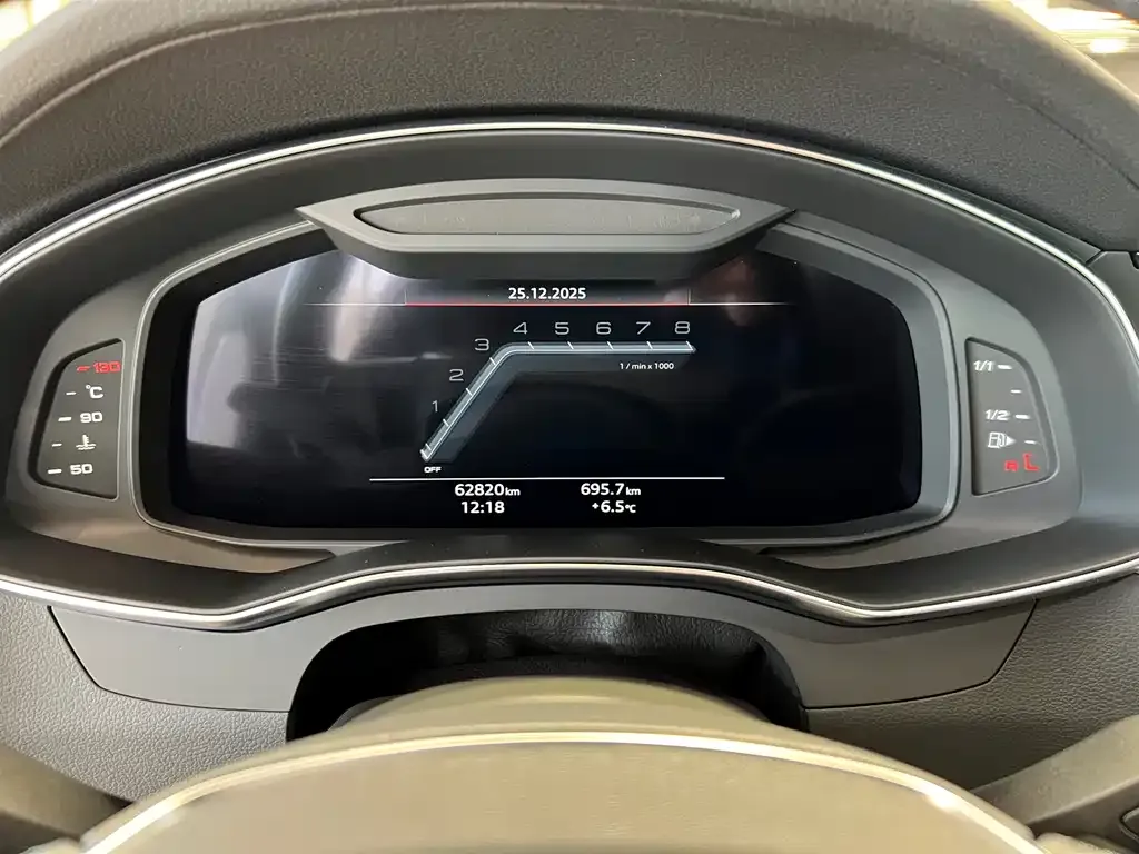 Audi A7 2023 из CN, фото 6