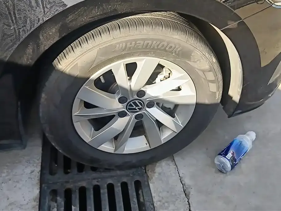 Volkswagen Passat 2023 из CN, фото 6