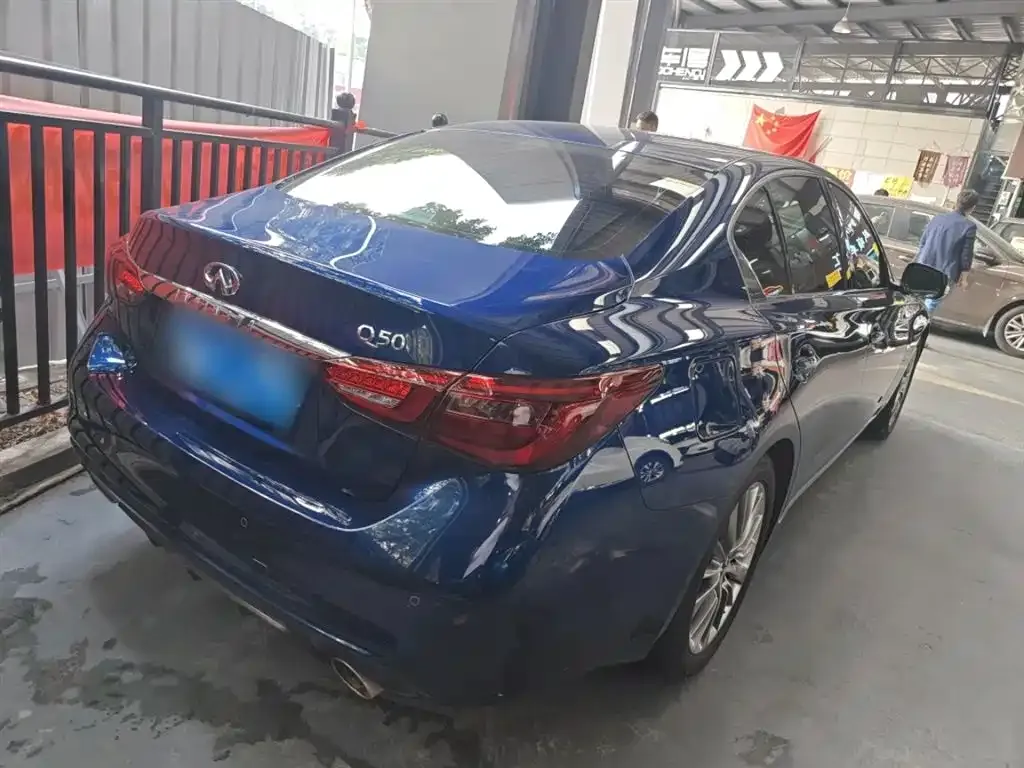 Infiniti Q50L 2021 из CN, фото 4