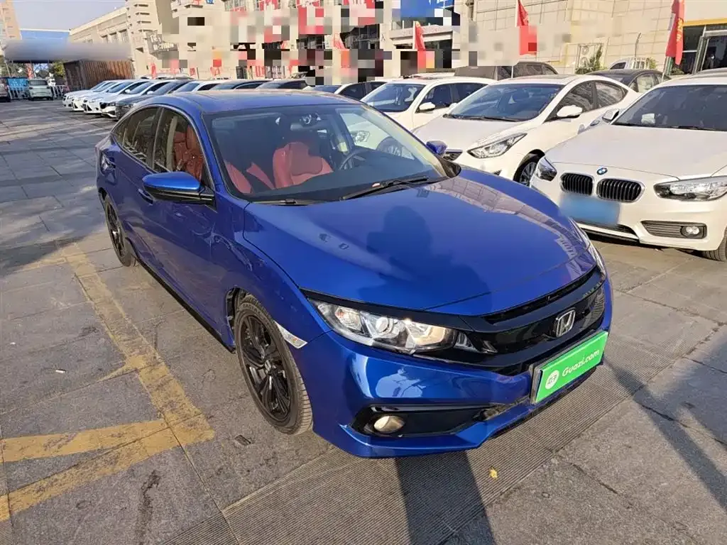 Honda Civic — фото 4