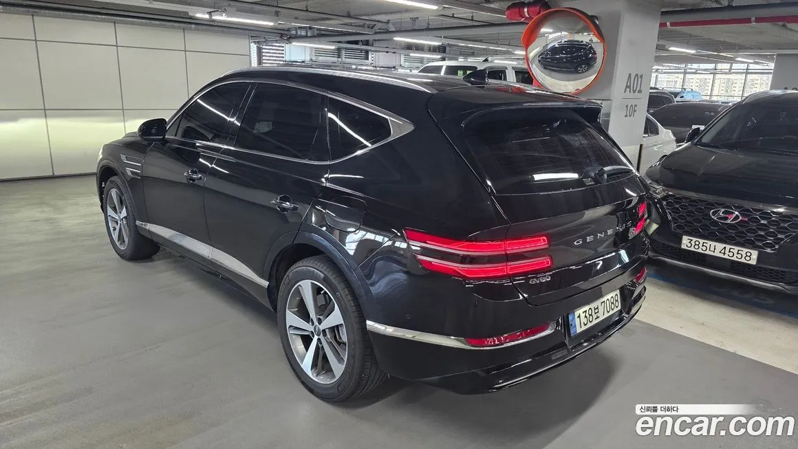 Genesis GV80 — фото 10