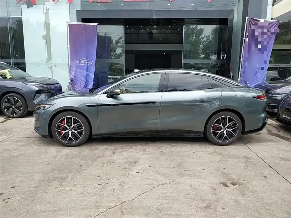 BYD Han L 2025 из CN, фото 7