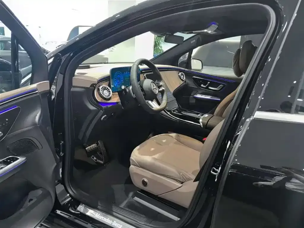 Mercedes-Benz EQE SUV 2025 из CN, фото 4