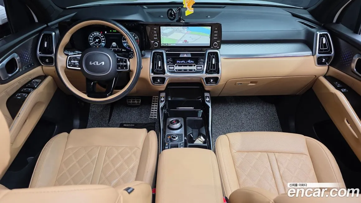 Kia Sorento — фото 8