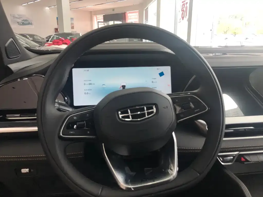 Geely Xingyue L 2025 из CN, фото 3