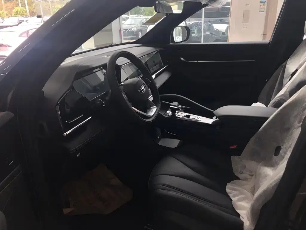Geely Xingyue L 2025 из CN, фото 2