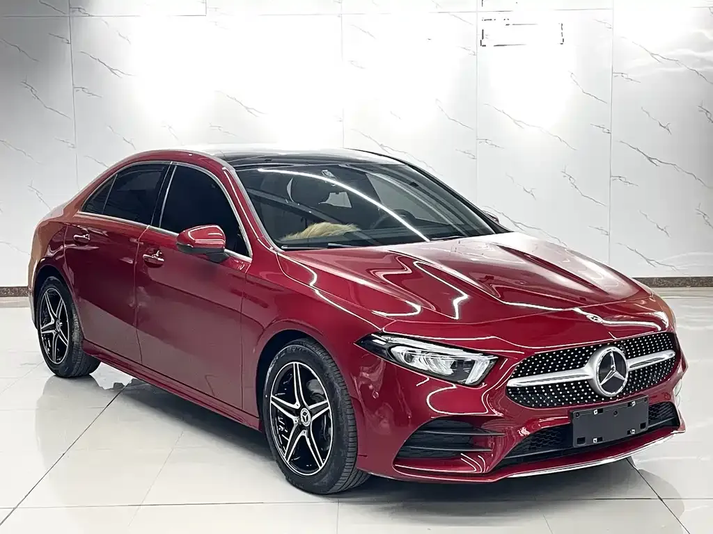 Mercedes-Benz A-Class — фото 9