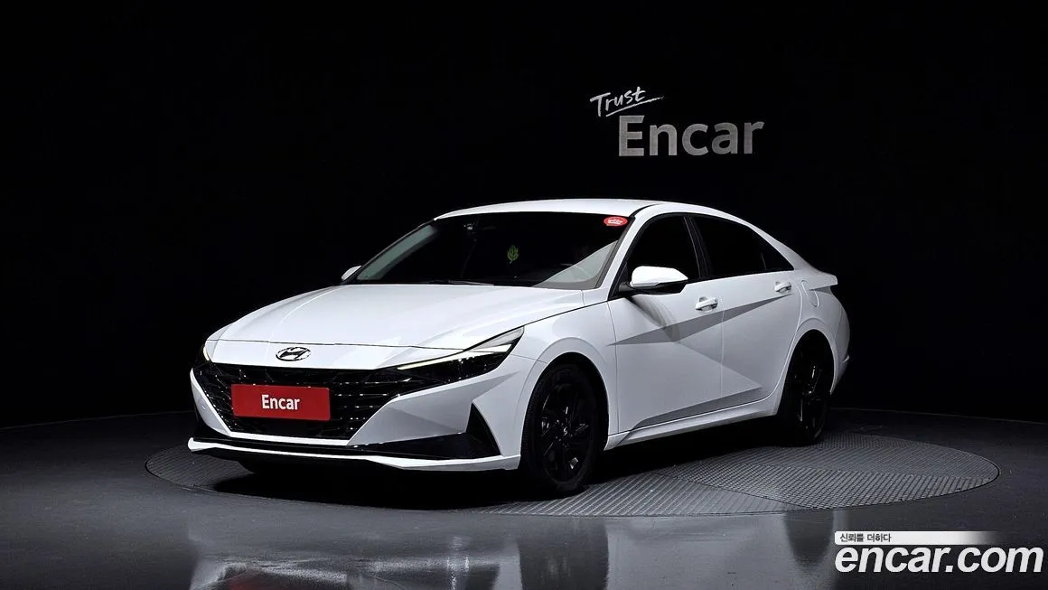Hyundai AVANTE 2023 из KR, фото 1