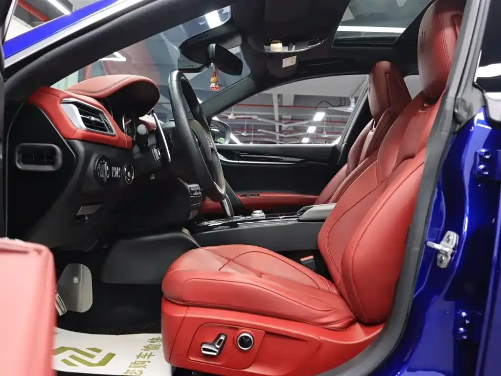 Maserati Ghibli 2024 из CN, фото 7