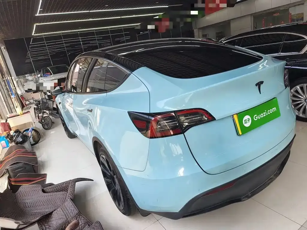 Tesla Model Y — фото 3