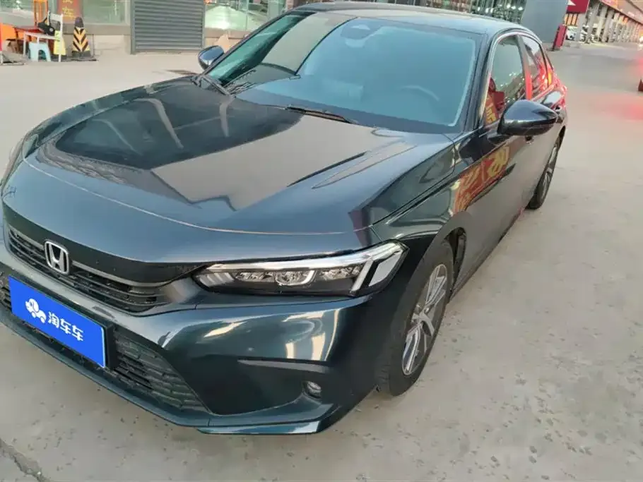 Honda Civic — фото 1