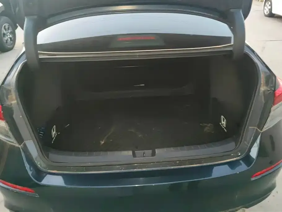 Honda Civic — фото 4