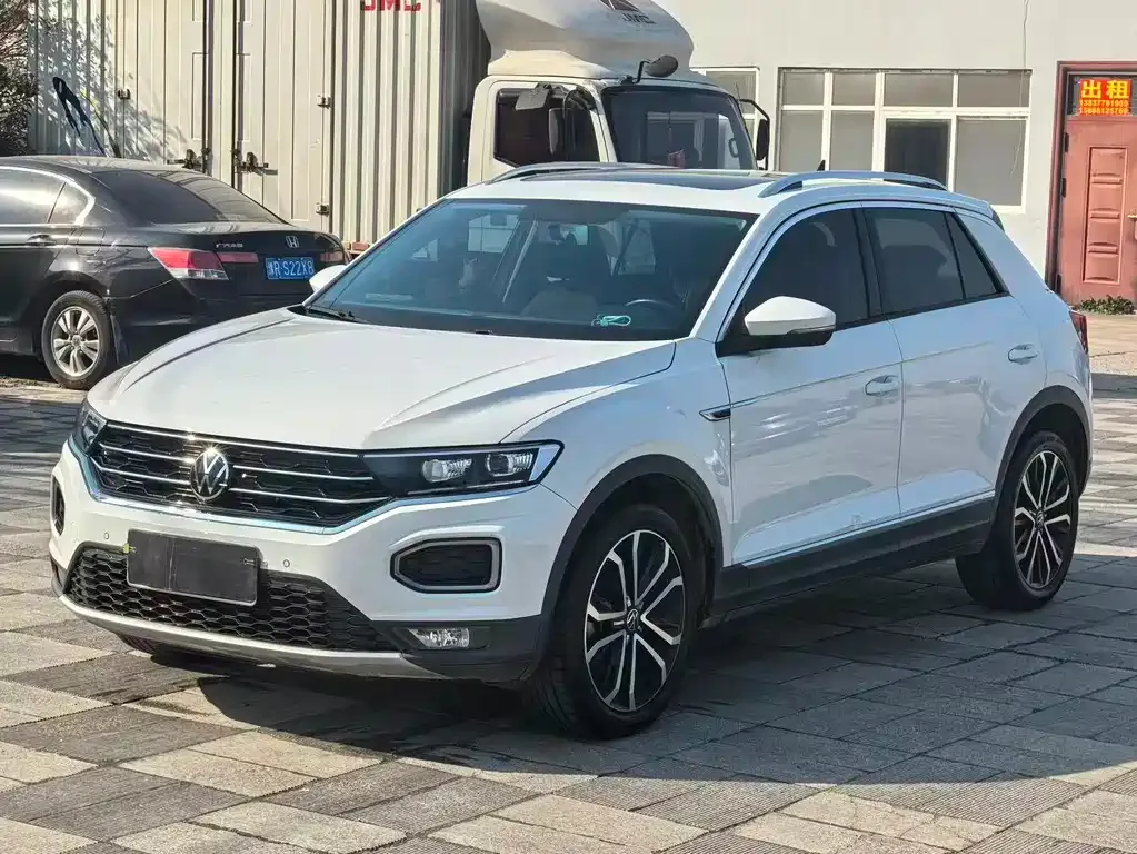 Volkswagen T-Roc 2022 из CN, фото 1